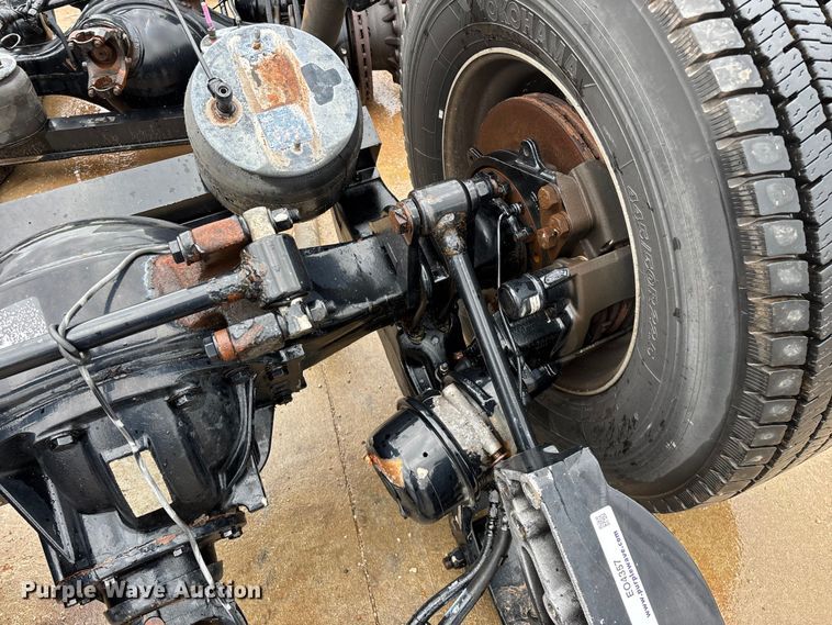 image for item EO4357 (2) rear axles