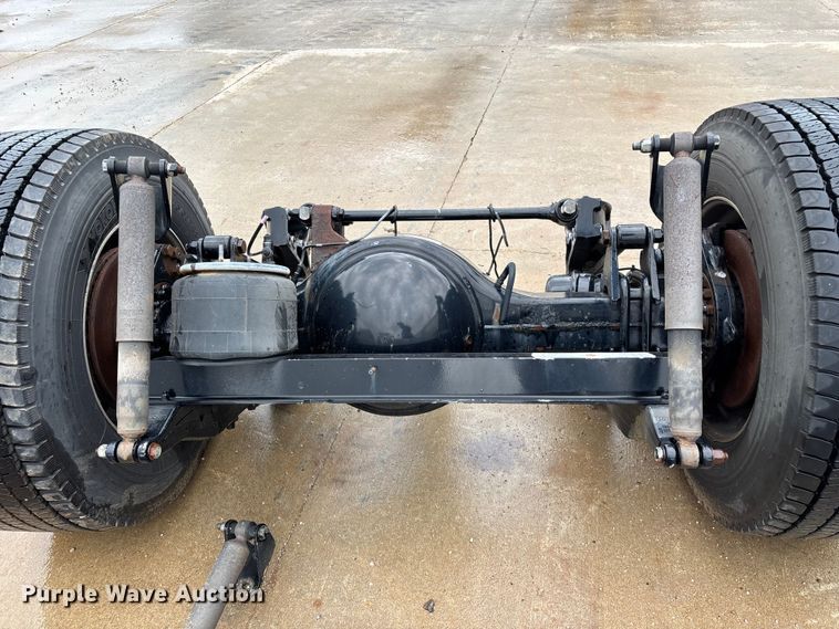 image for item EO4357 (2) rear axles