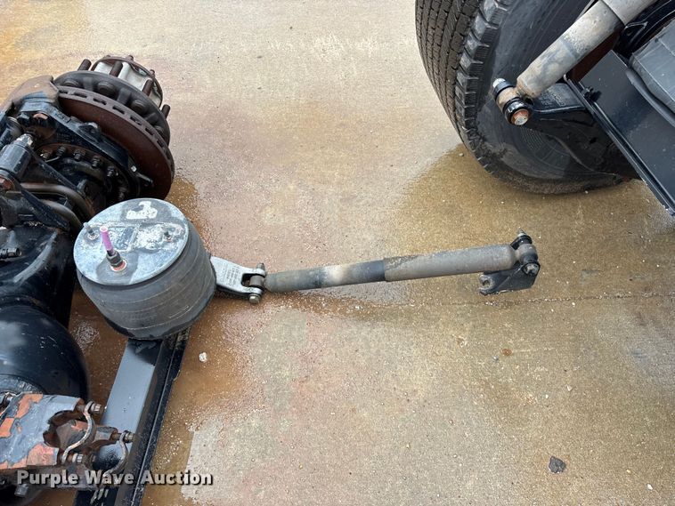 image for item EO4357 (2) rear axles