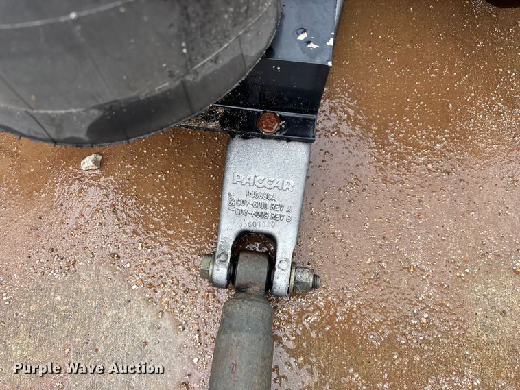 image for item EO4357 (2) rear axles