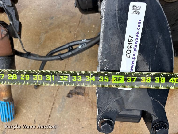 image for item EO4357 (2) rear axles
