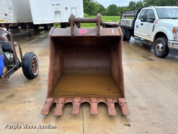 image for item EO4359 TAG bucket