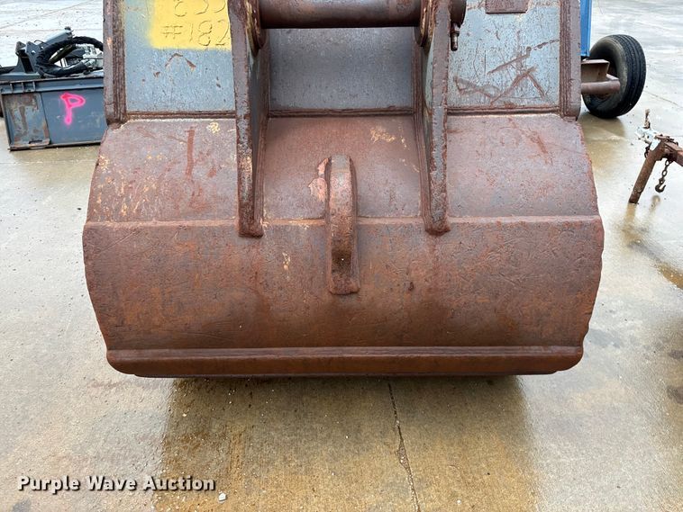 image for item EO4359 TAG bucket