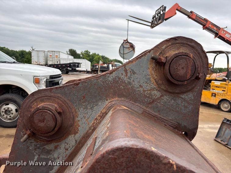 image for item EO4359 TAG bucket