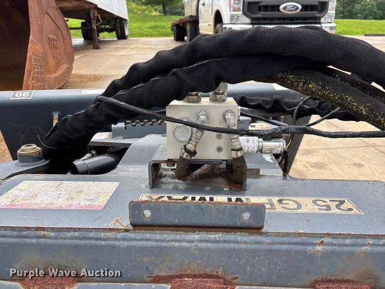 image for item EO4360 Virnig 90 skid steer power rake