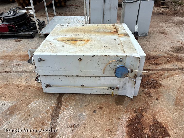 image for item EO4361 Lube skid