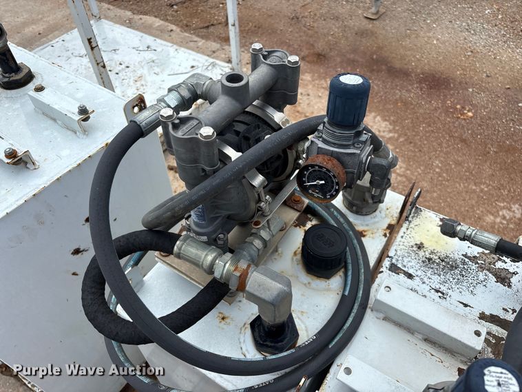 image for item EO4361 Lube skid