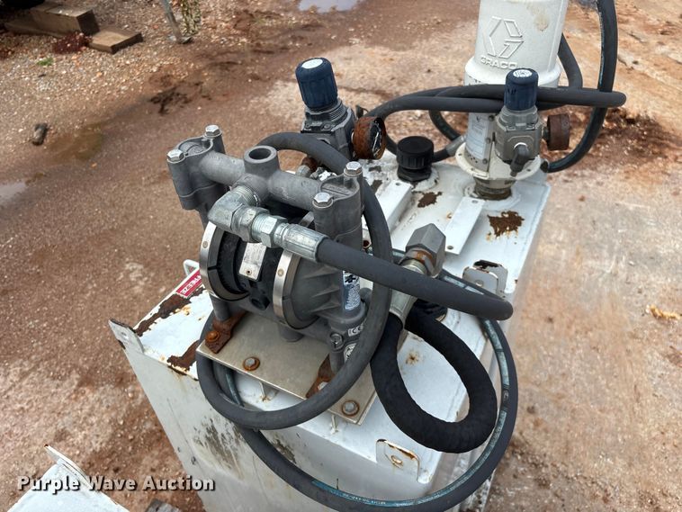 image for item EO4361 Lube skid