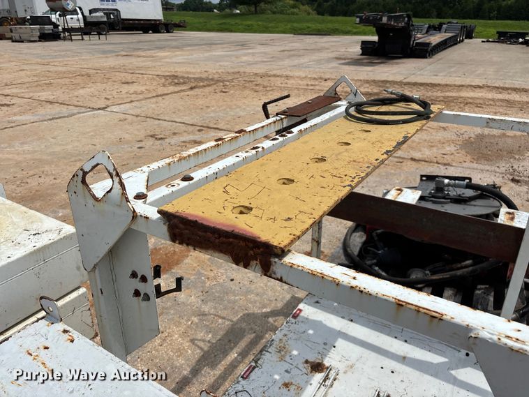 image for item EO4361 Lube skid