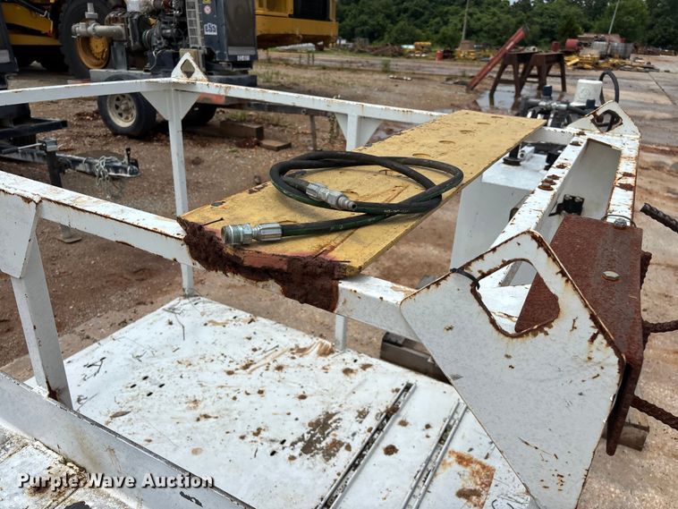 image for item EO4361 Lube skid