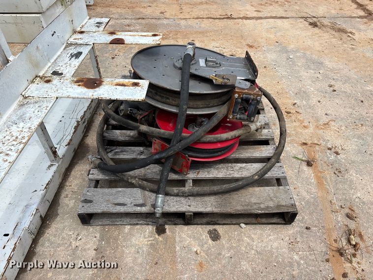 image for item EO4361 Lube skid
