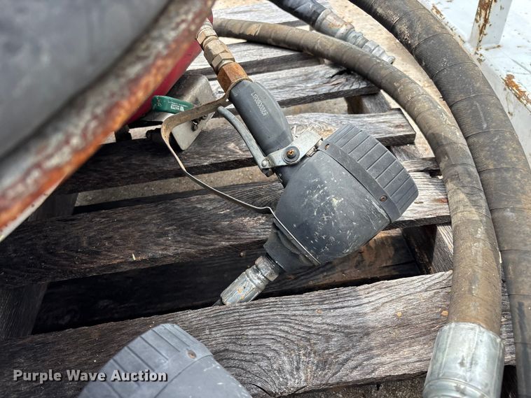 image for item EO4361 Lube skid