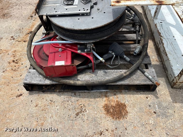 image for item EO4361 Lube skid