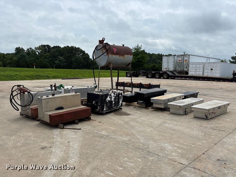 image for item EO4362 Truck parts