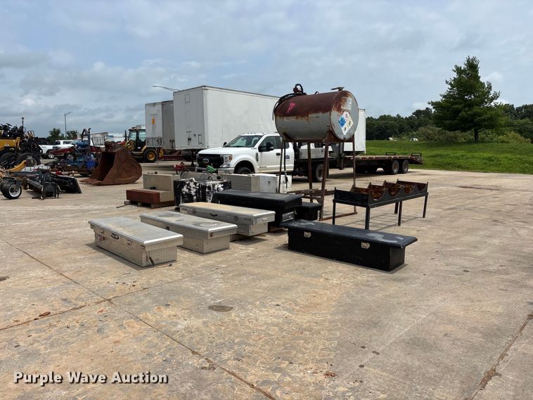 image for item EO4362 Truck parts
