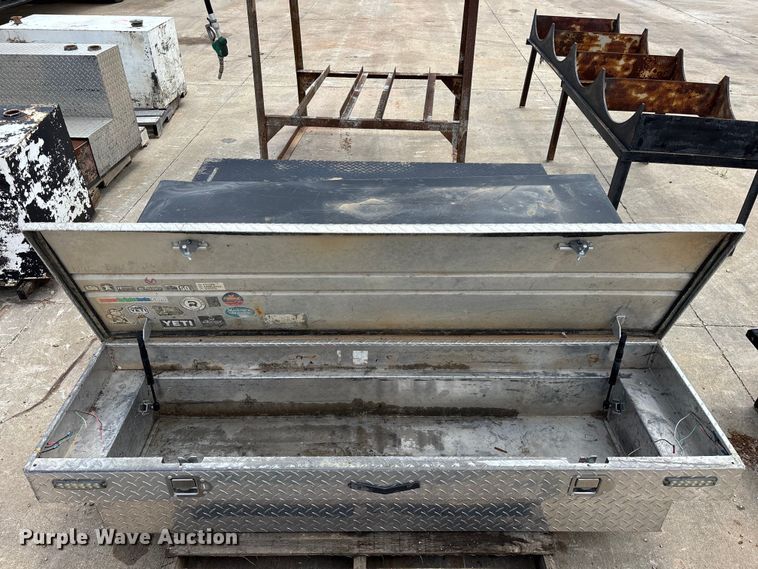 image for item EO4362 Truck parts