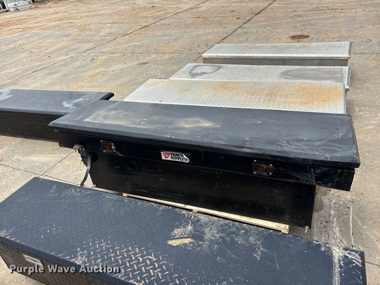 image for item EO4362 Truck parts