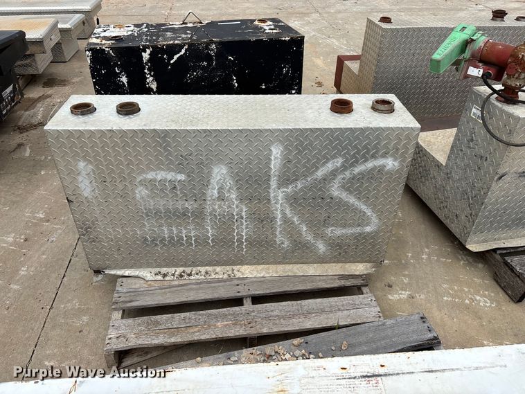 image for item EO4362 Truck parts