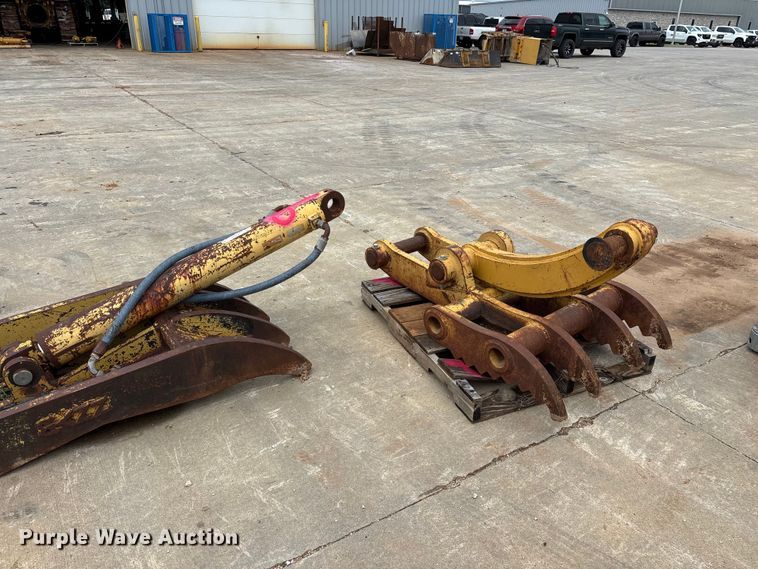 image for item EO4364 (3) excavator thumbs