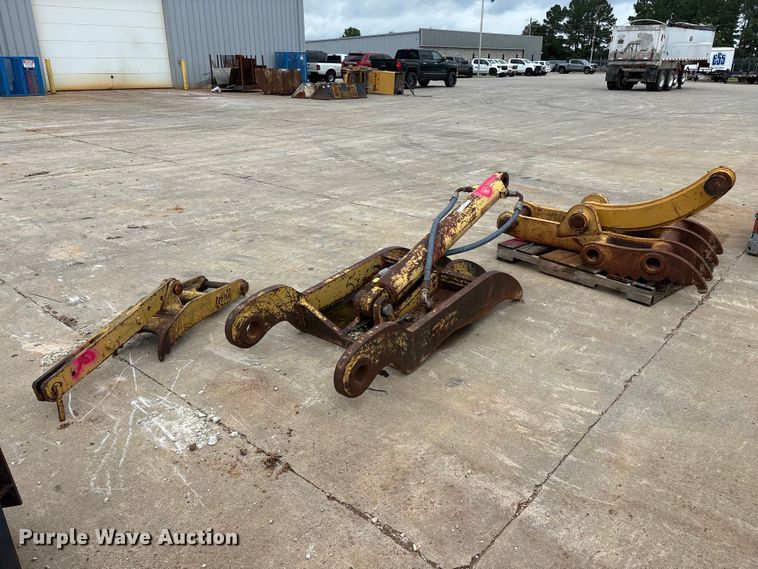 image for item EO4364 (3) excavator thumbs