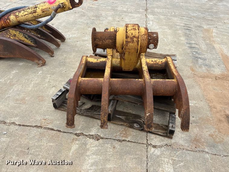 image for item EO4364 (3) excavator thumbs