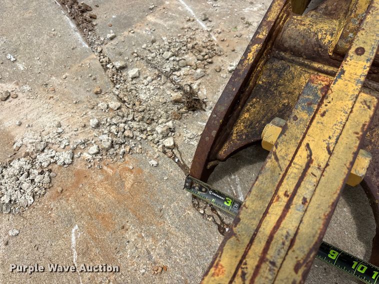 image for item EO4364 (3) excavator thumbs