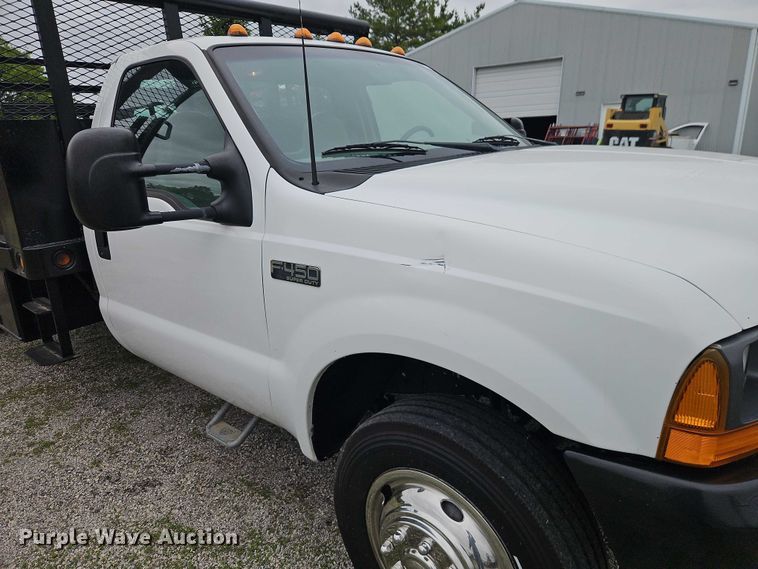 image for item EO7287 2000 Ford F450 Super Duty flatbed truck