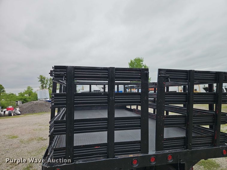 image for item EO7287 2000 Ford F450 Super Duty flatbed truck