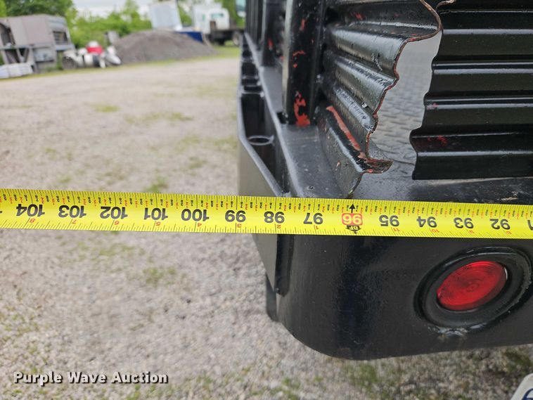 image for item EO7287 2000 Ford F450 Super Duty flatbed truck