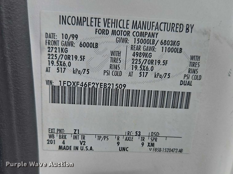 image for item EO7287 2000 Ford F450 Super Duty flatbed truck