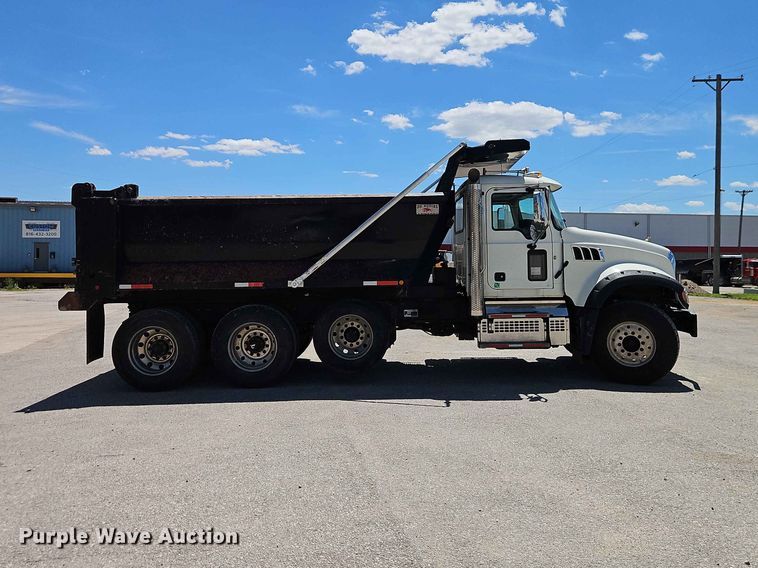 image for item EO8503 2019 Mack Granite dump truck
