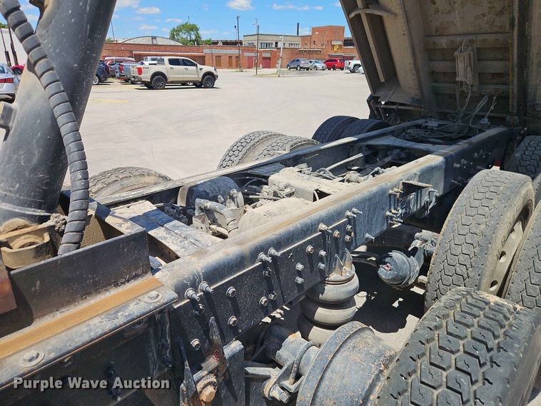 image for item EO8503 2019 Mack Granite dump truck