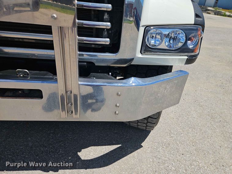 image for item EO8503 2019 Mack Granite dump truck