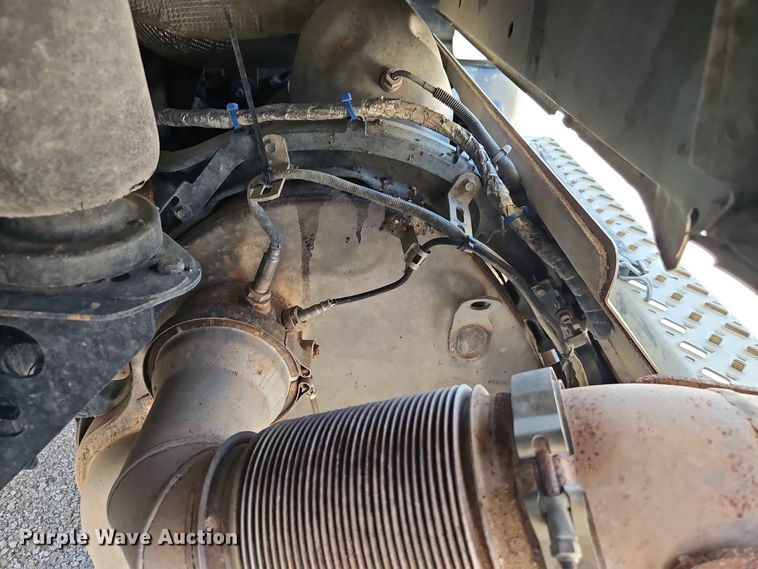 image for item EO8503 2019 Mack Granite dump truck