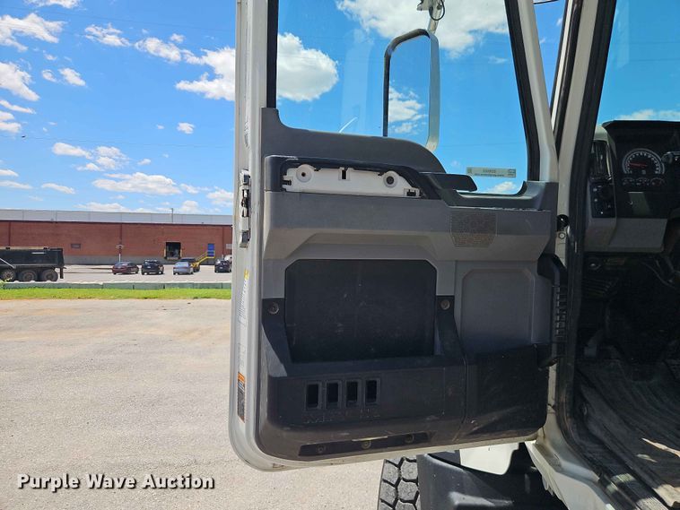 image for item EO8503 2019 Mack Granite dump truck