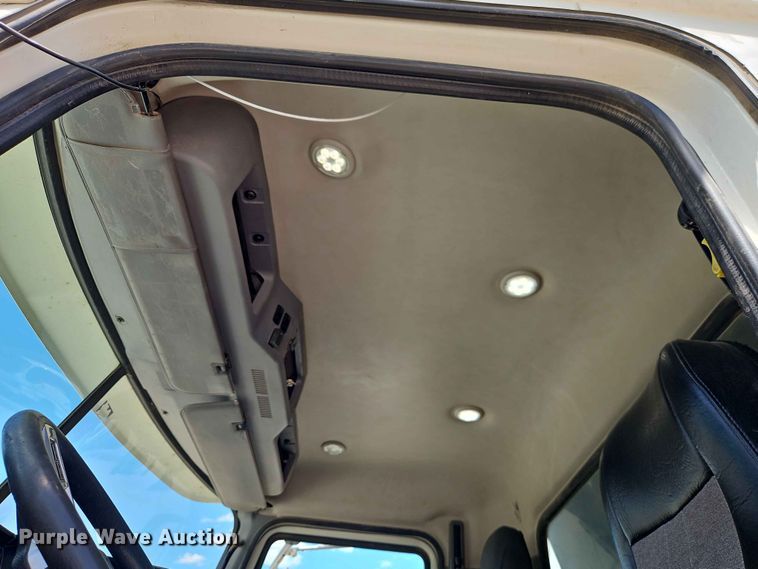 image for item EO8503 2019 Mack Granite dump truck