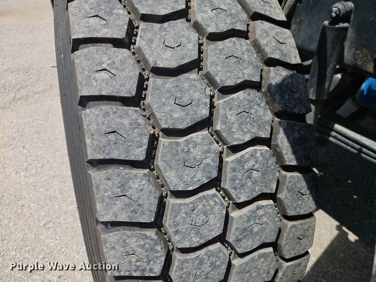 image for item EO8503 2019 Mack Granite dump truck