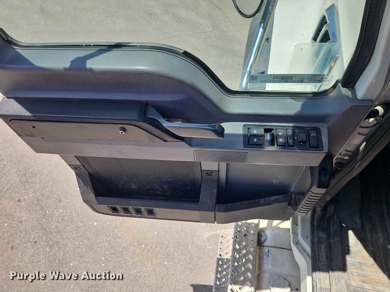 image for item EO8504 2019 Mack Granite dump truck