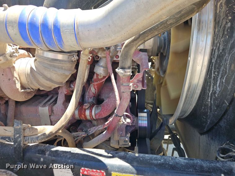 image for item EO8504 2019 Mack Granite dump truck