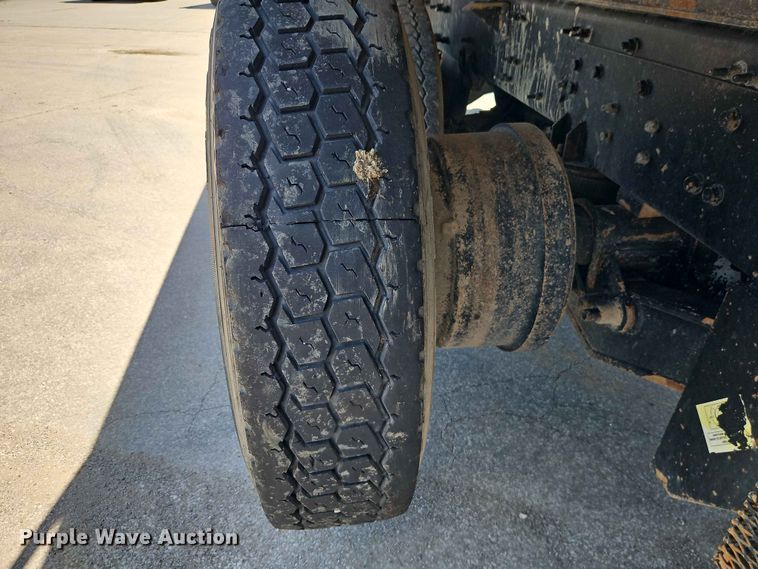 image for item EO8504 2019 Mack Granite dump truck