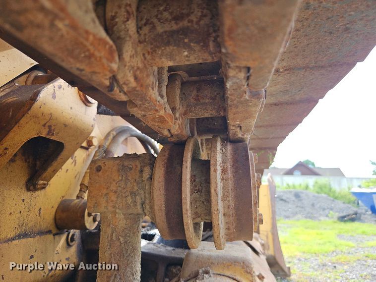 image for item EO8537 1986 Caterpillar D3B Z dozer