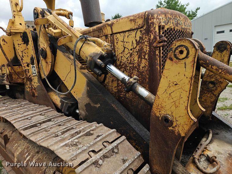 image for item EO8539 Caterpillar 977L track loader