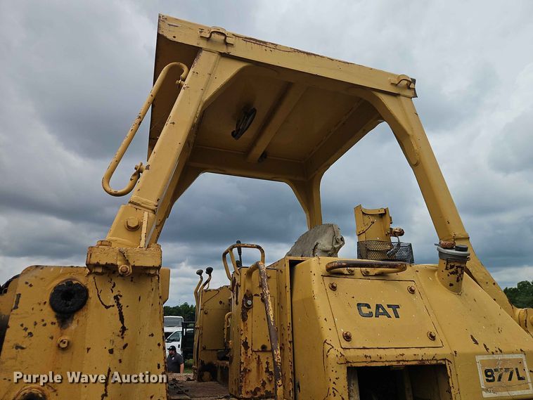 image for item EO8539 Caterpillar 977L track loader