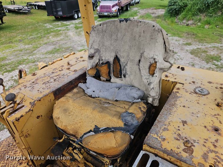 image for item EO8539 Caterpillar 977L track loader