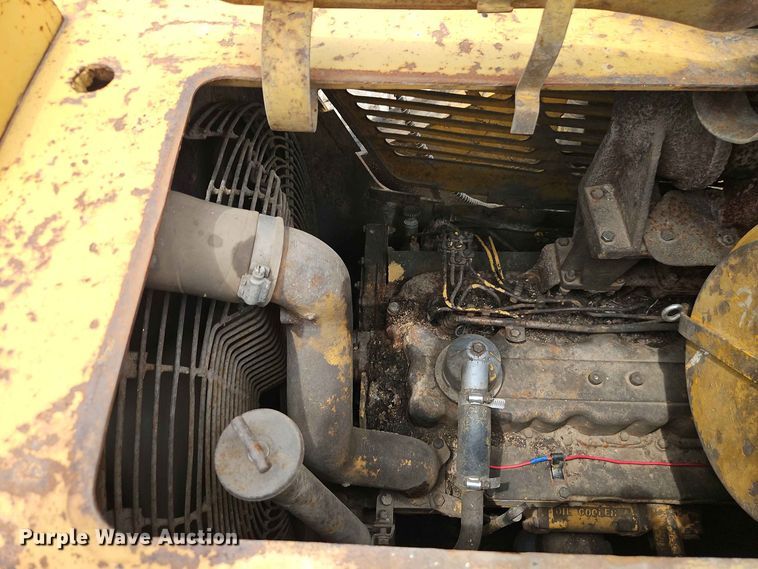 image for item EO8539 Caterpillar 977L track loader