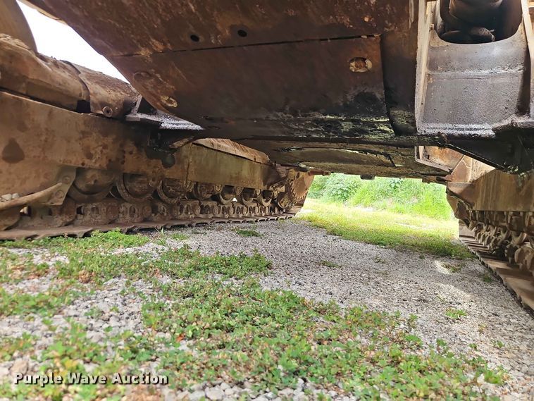image for item EO8539 Caterpillar 977L track loader