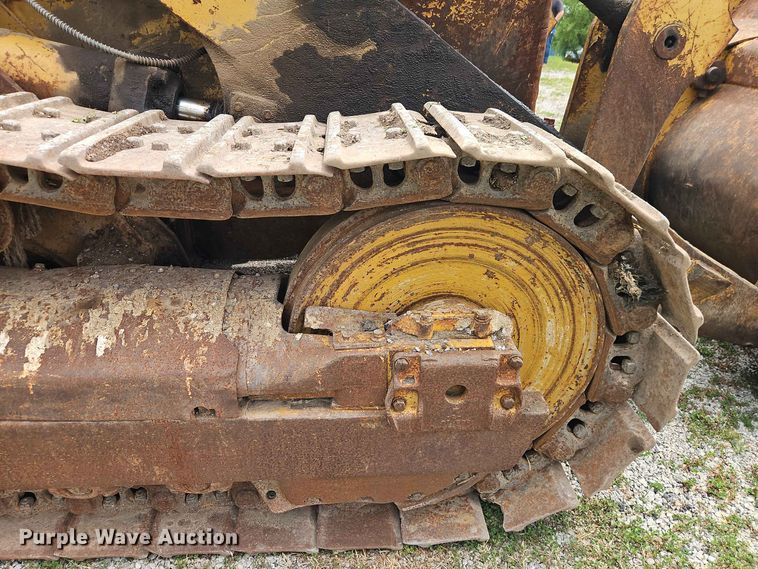 image for item EO8539 Caterpillar 977L track loader