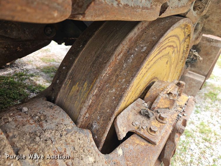 image for item EO8539 Caterpillar 977L track loader