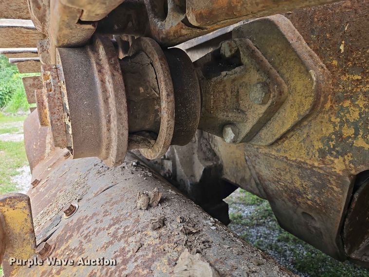 image for item EO8539 Caterpillar 977L track loader