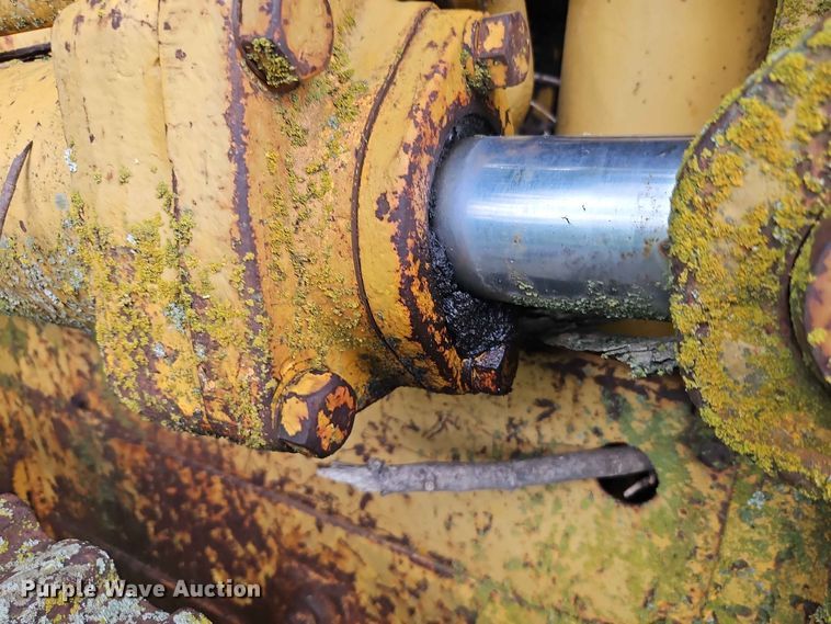 image for item EO8545 Caterpillar 955 track loader
